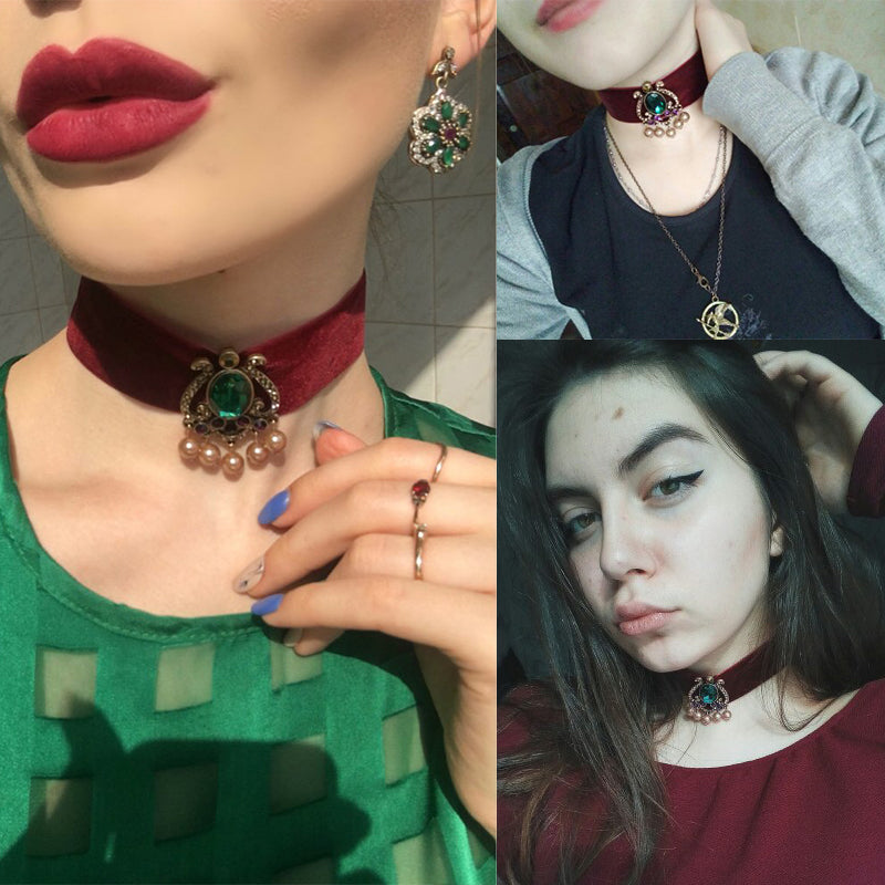 Red Velvet Choker